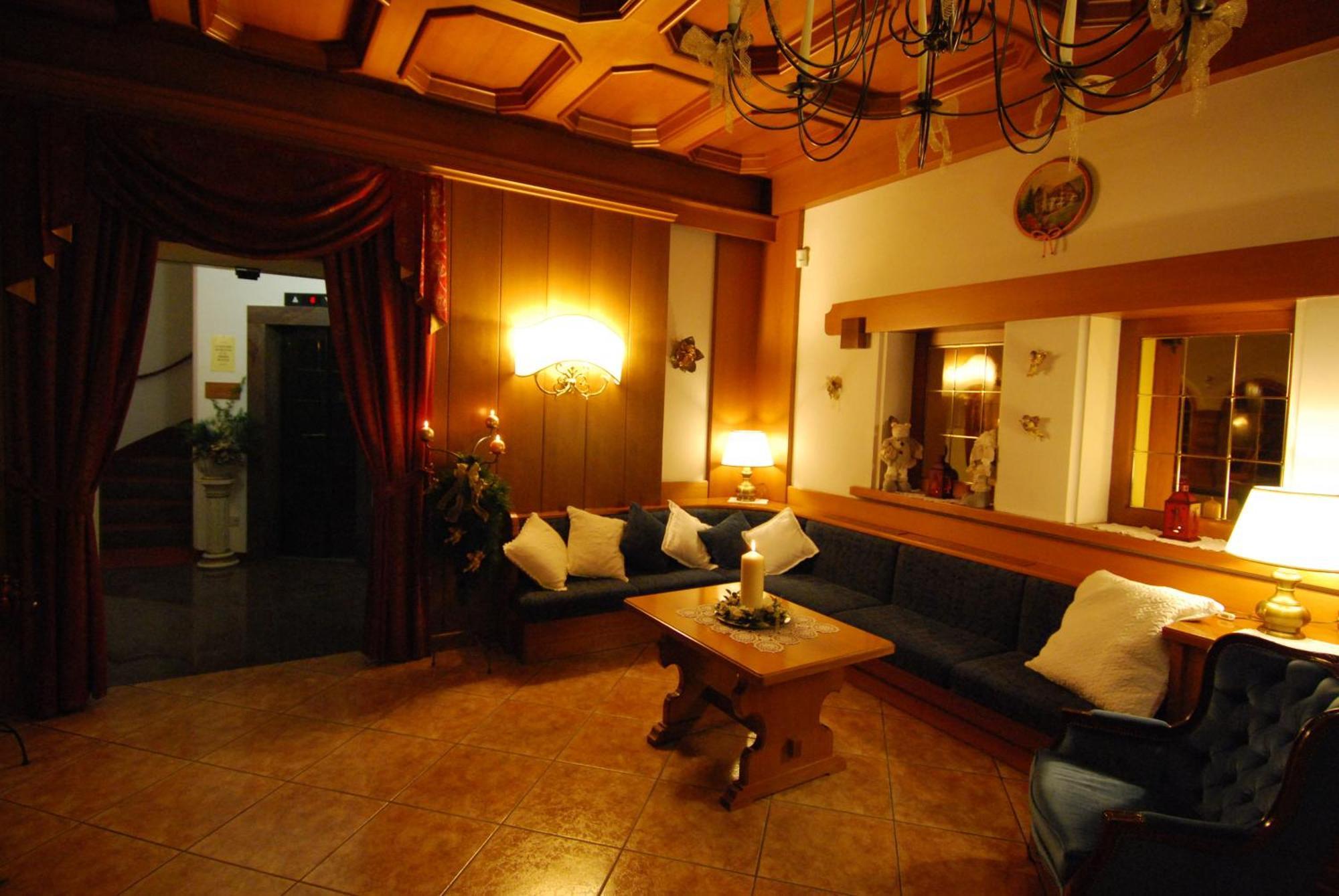 Hotel Belvedere Srl Fai della Paganella Kültér fotó